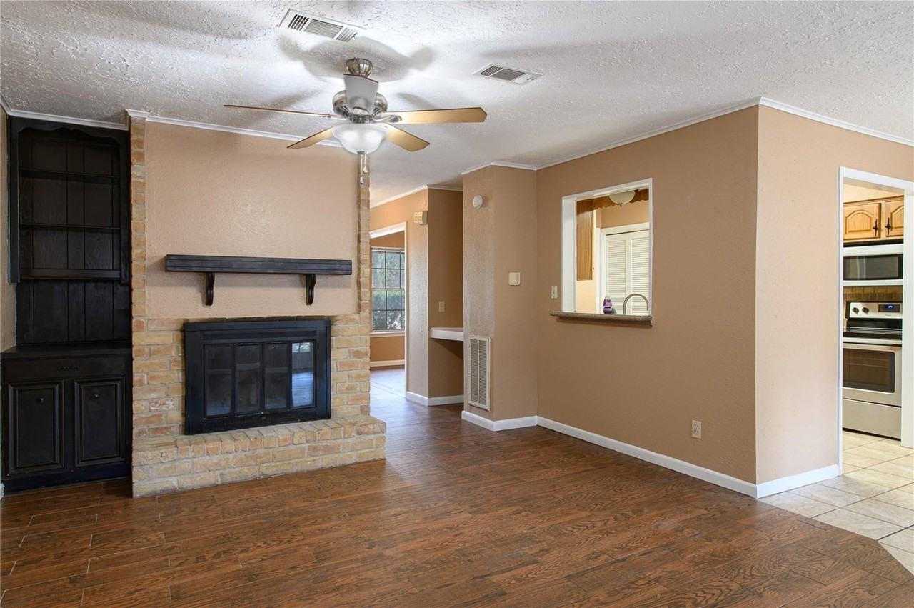 20339 Fieldtree Dr - Photo 3 of 20