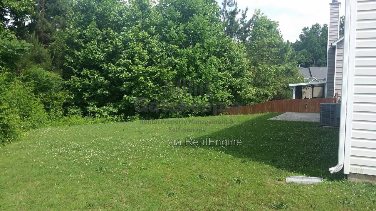 550 Cherry Branch Ln - Photo 2 of 22