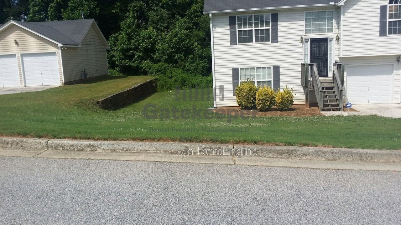 550 Cherry Branch Ln - Photo 3 of 22