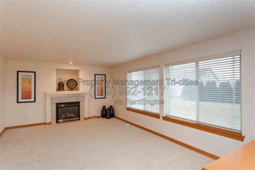 610 Meadow Hills Dr - Photo 4 of 10
