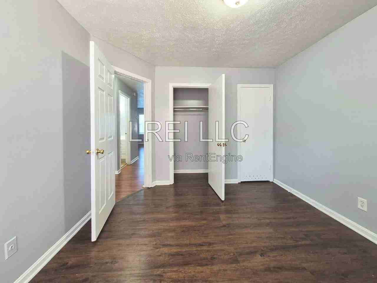 3316 Noe Way #2 - Photo 7 of 11