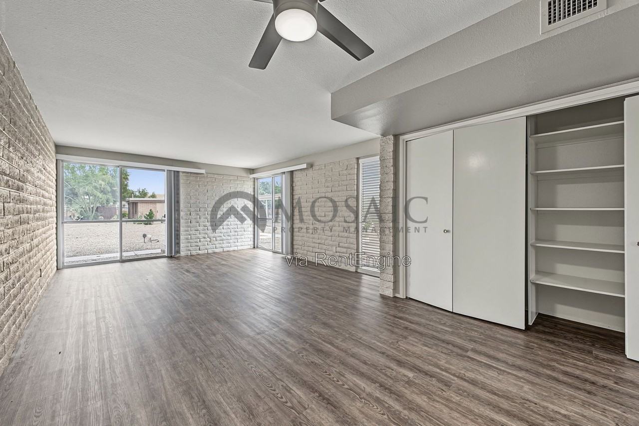 27250 N 64th St #19 - Photo 5 of 22