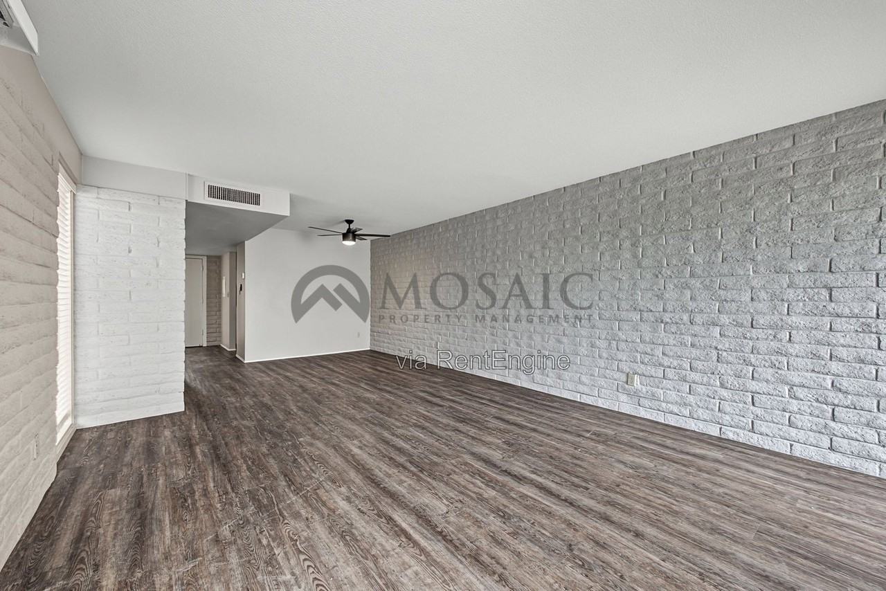 27250 N 64th St #19 - Photo 7 of 22