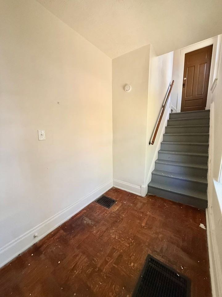 3991 Parker Pl #2 - Photo 2 of 17