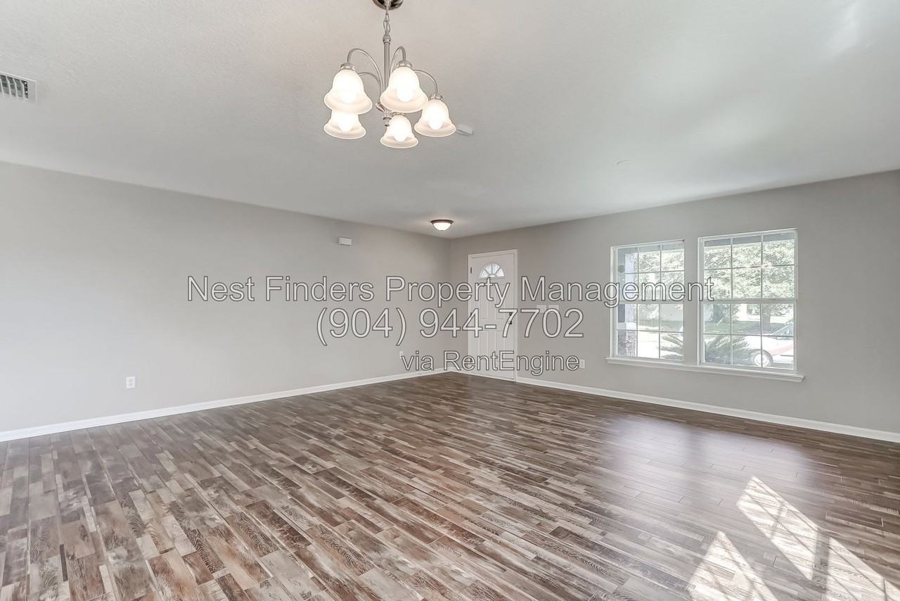 1186 Dawn Creek Ct - Photo 7 of 48