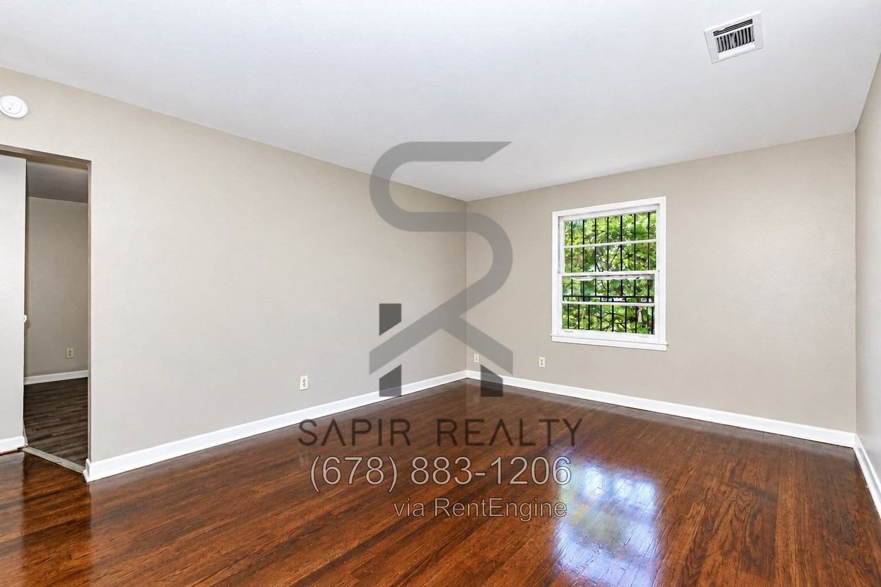 1017 Rebel Forest Dr Se - Photo 2 of 17