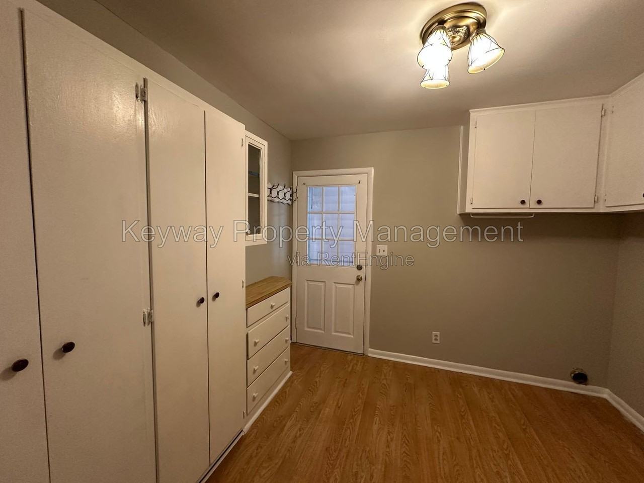 1646 Pendleton Rd - Photo 7 of 16