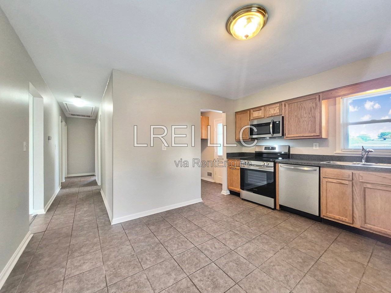 5006 Kendall Rd - Photo 5 of 15