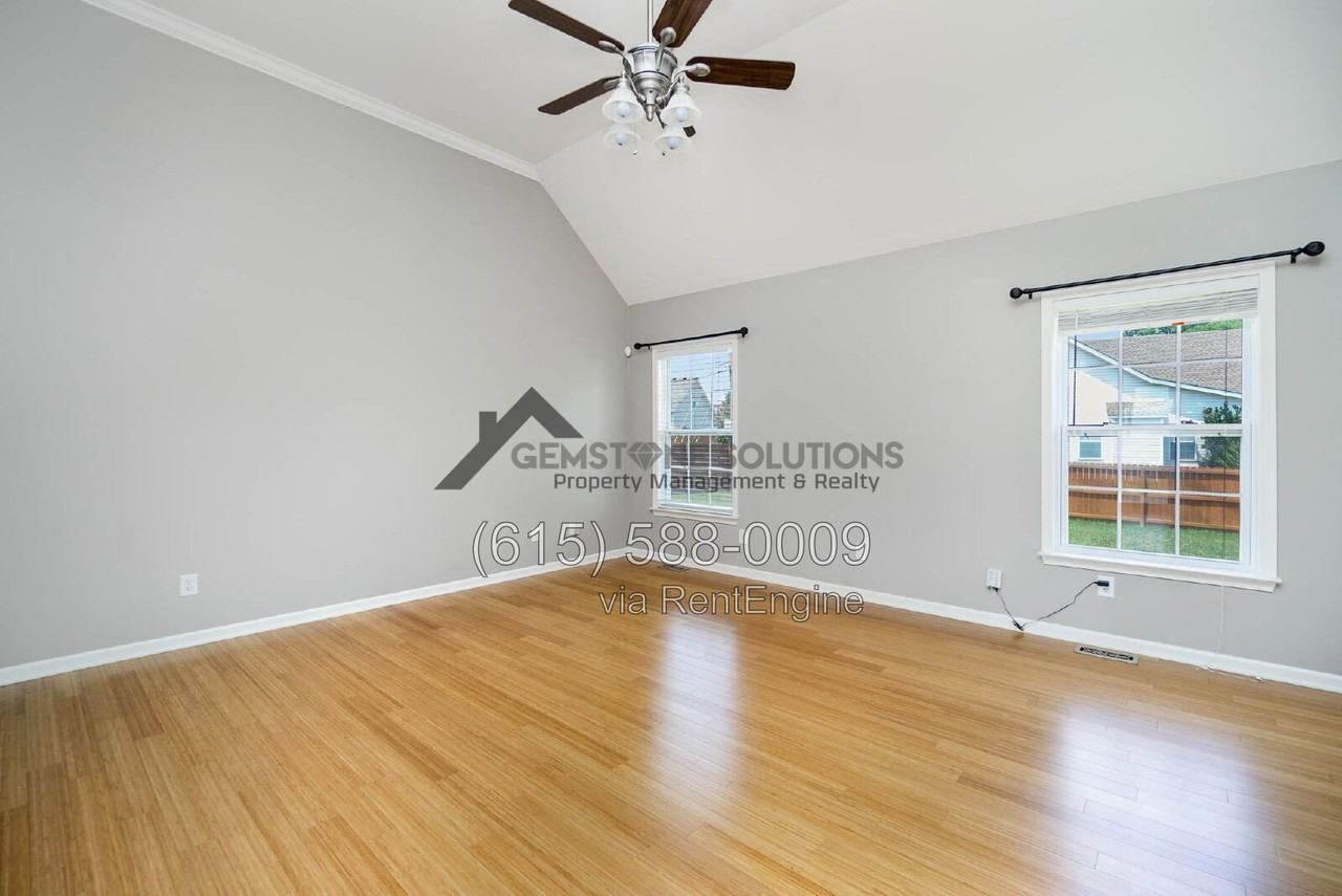 3998 Kristen St - Photo 3 of 31