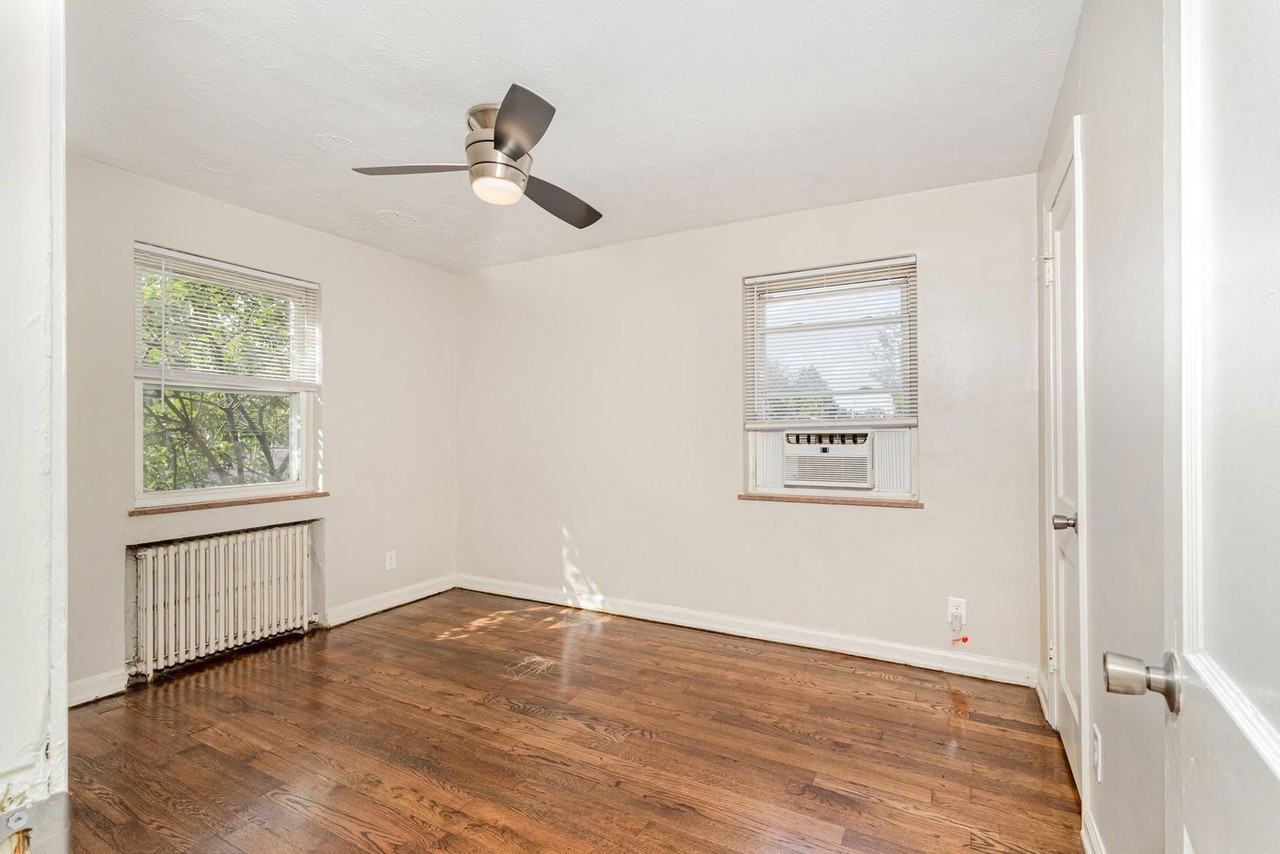 4220 Webster Ave #7 - Photo 5 of 8