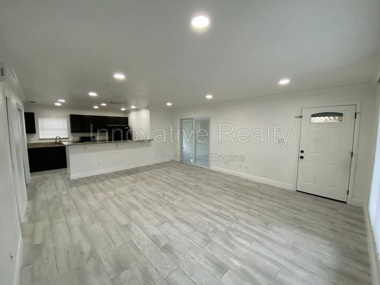 523 Boxelder Ave - Photo 4 of 28