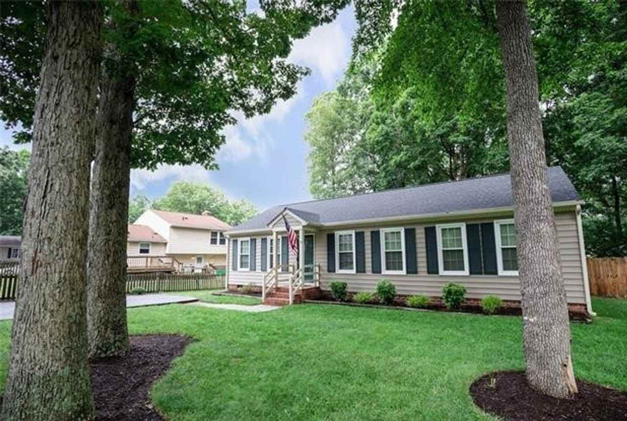 4708 Candlelight Ln - Photo 3 of 29