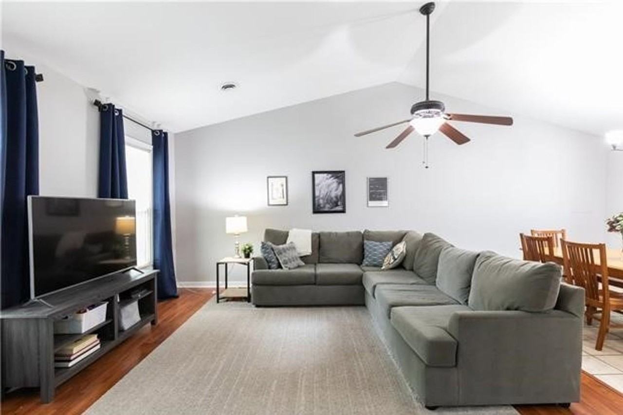 4708 Candlelight Ln - Photo 5 of 29