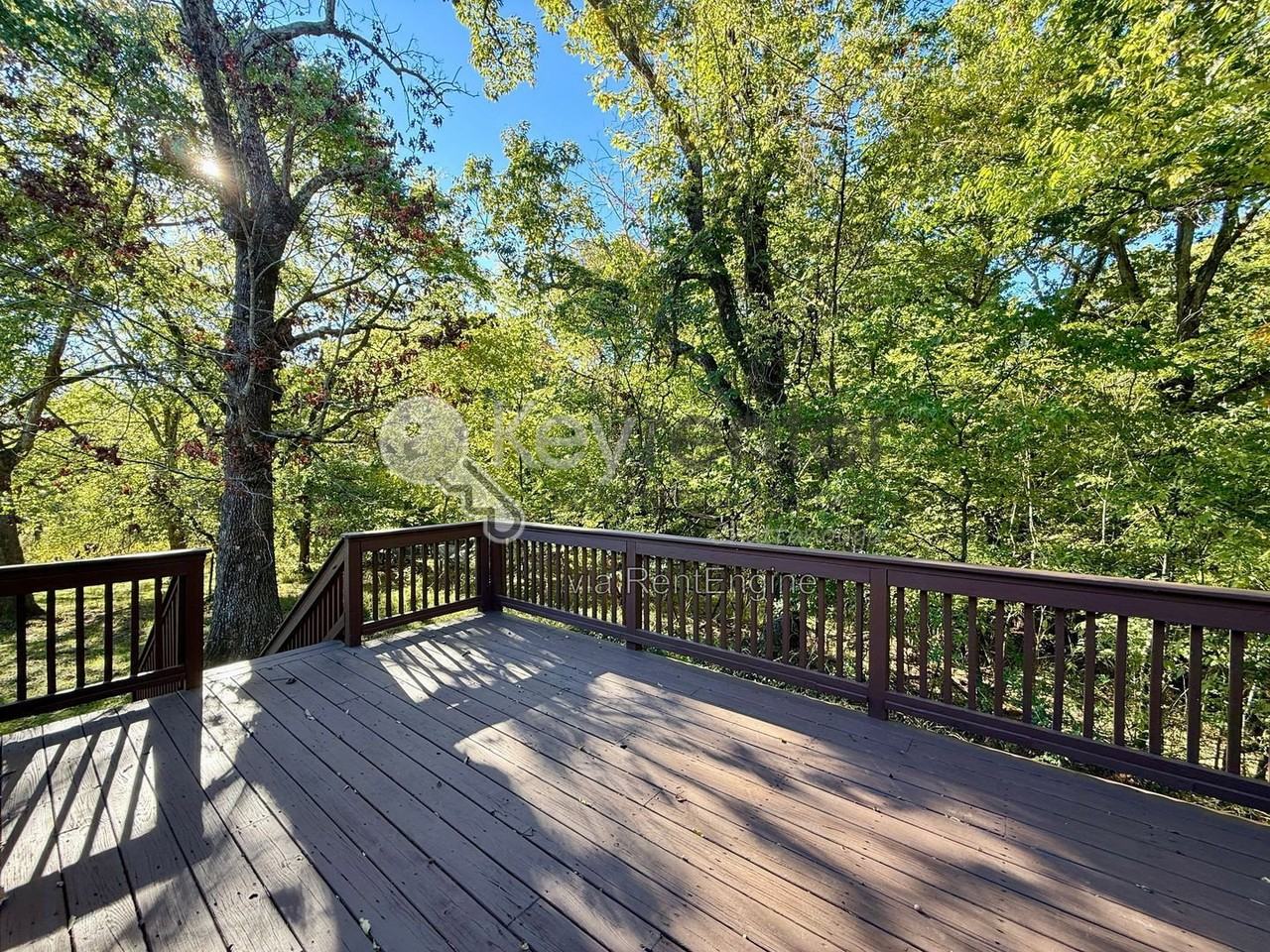 7516 Scenic Hwy - Photo 4 of 15