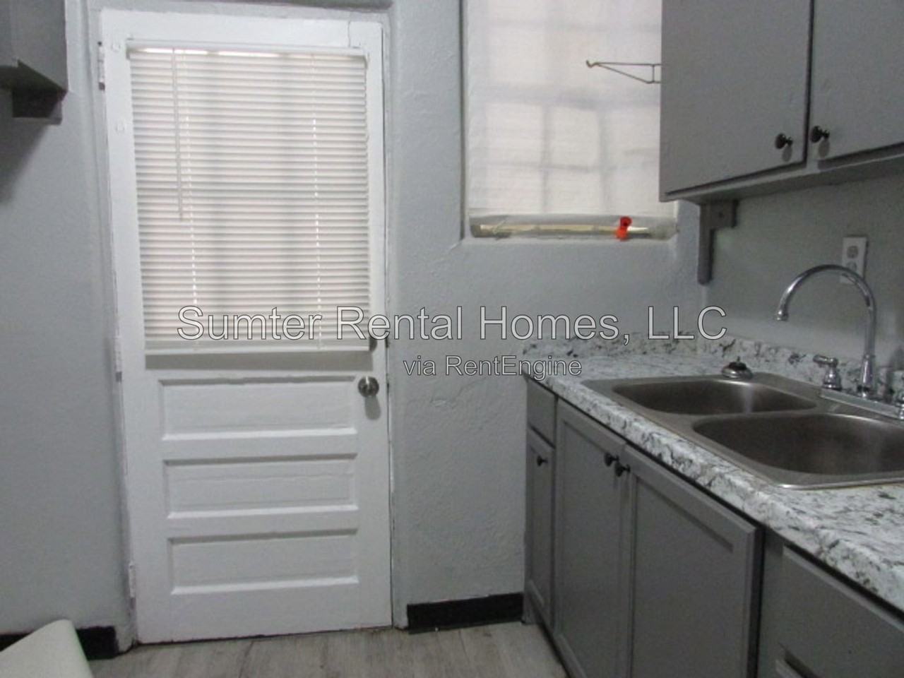 11 Burgess Ct - Photo 6 of 12