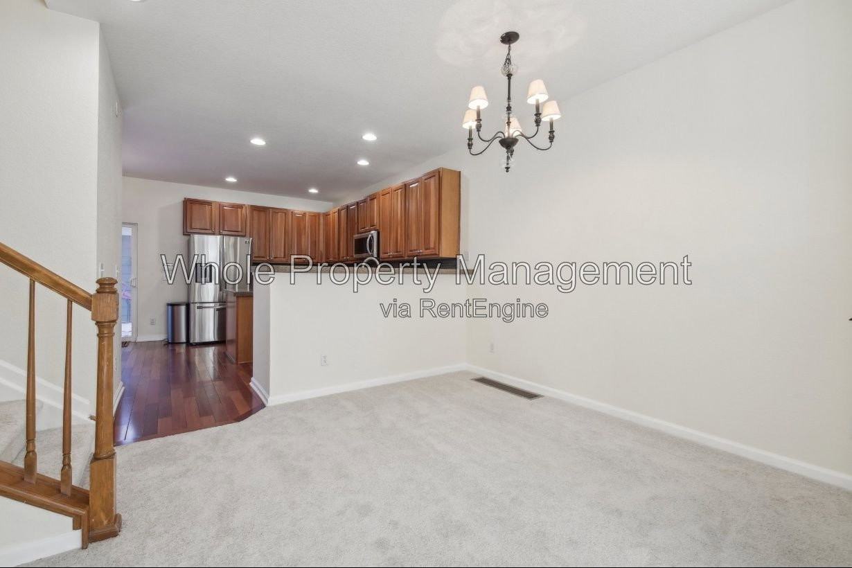 4321 W 118th Pl - Photo 7 of 38