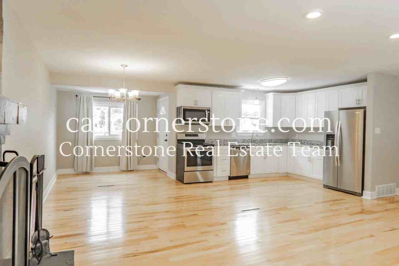2215 N Chelton Rd - Photo 3 of 31
