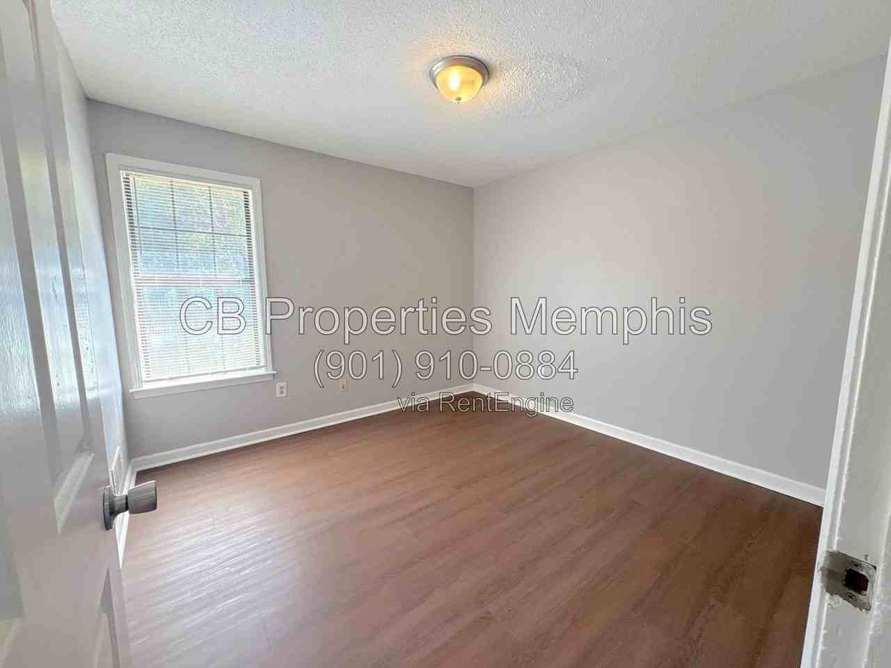 6743 Keystone Dr - Photo 5 of 10