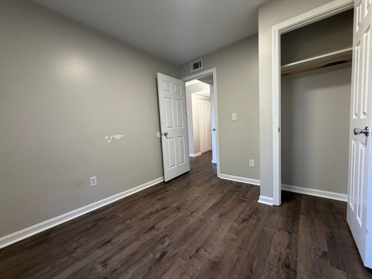 110 Kenton Ct #12 - Photo 3 of 13