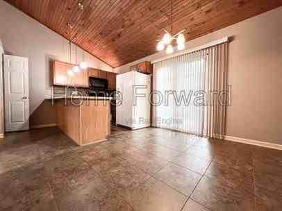 1464 Hartland Woods Way - Photo 6 of 19