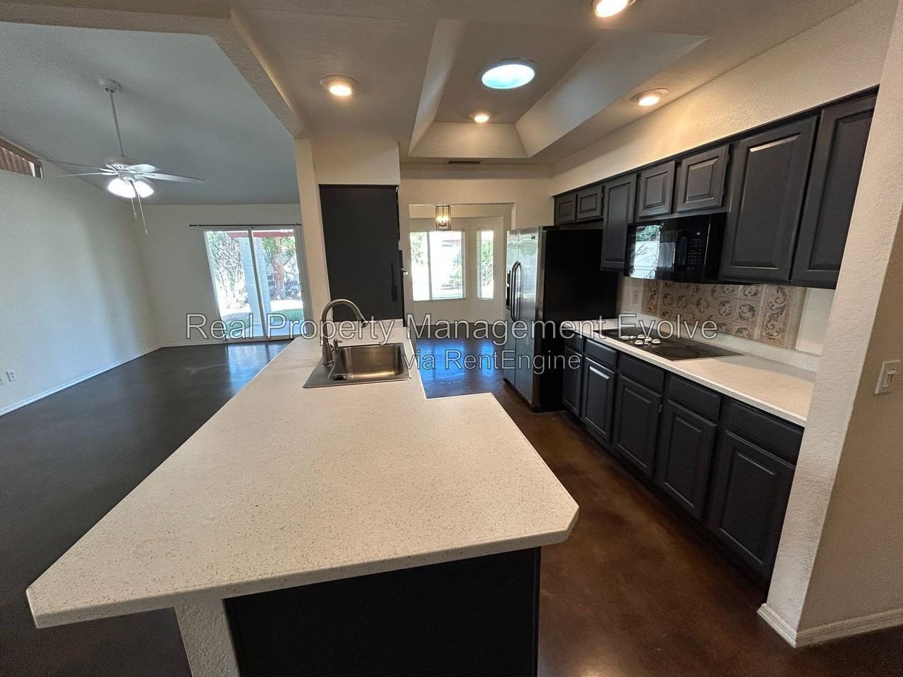 6704 W Kristal Way - Photo 2 of 19