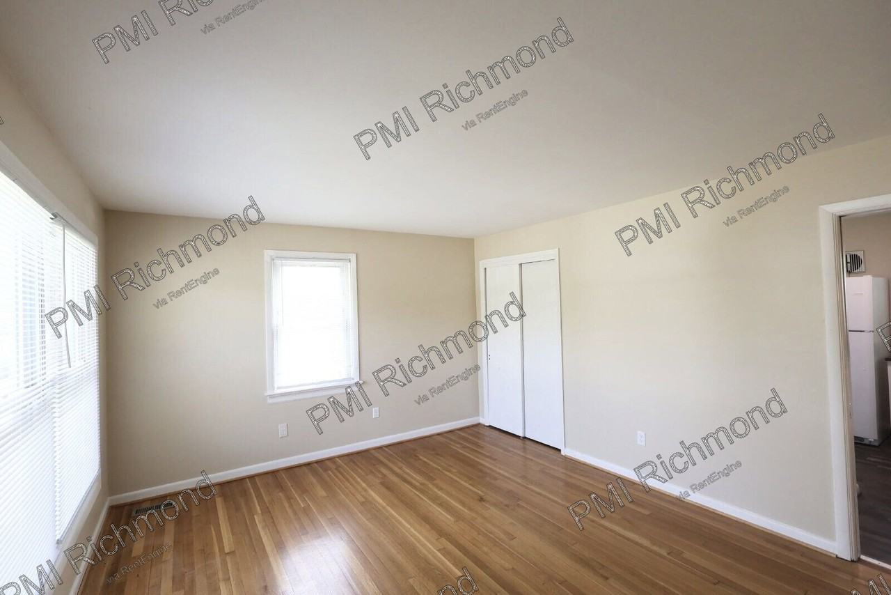 5243 Troy Rd - Photo 4 of 16