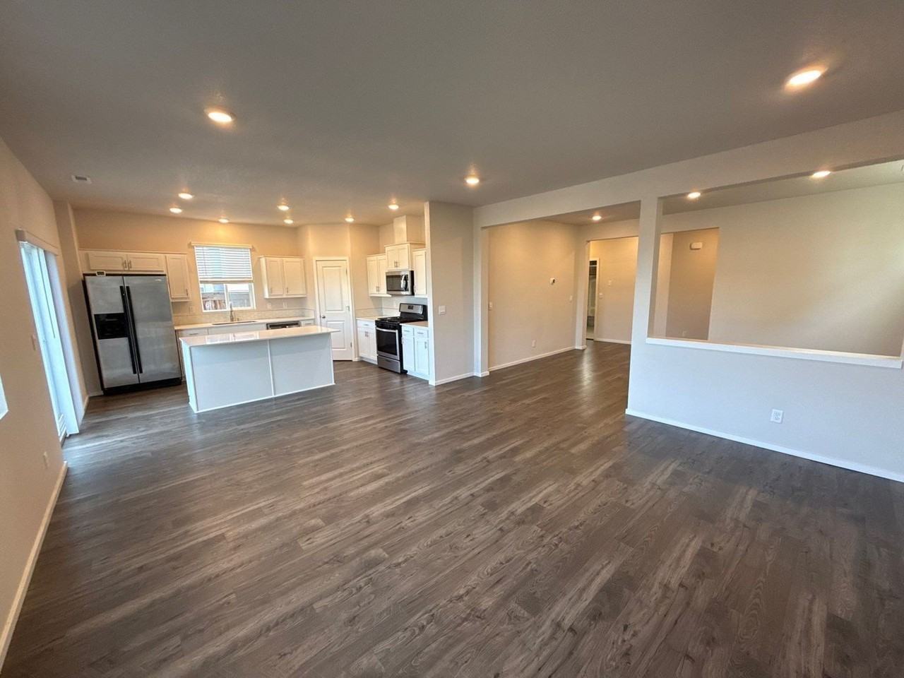 2601 Halter Dr - Photo 3 of 50