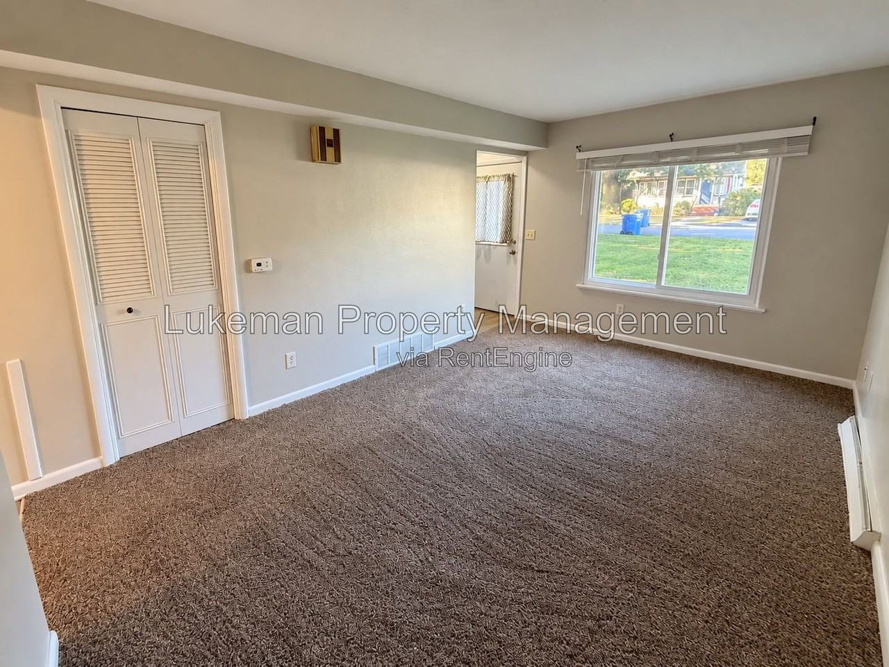 518 N Clarendon St #518 - Photo 2 of 10