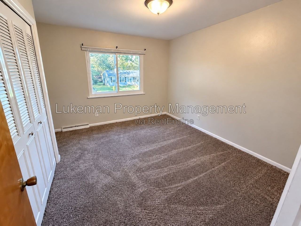 518 N Clarendon St #518 - Photo 6 of 10