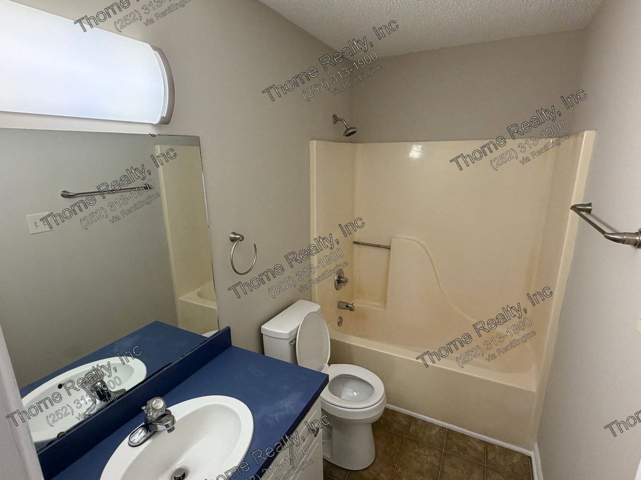 104 Sebastian Way - Photo 3 of 10