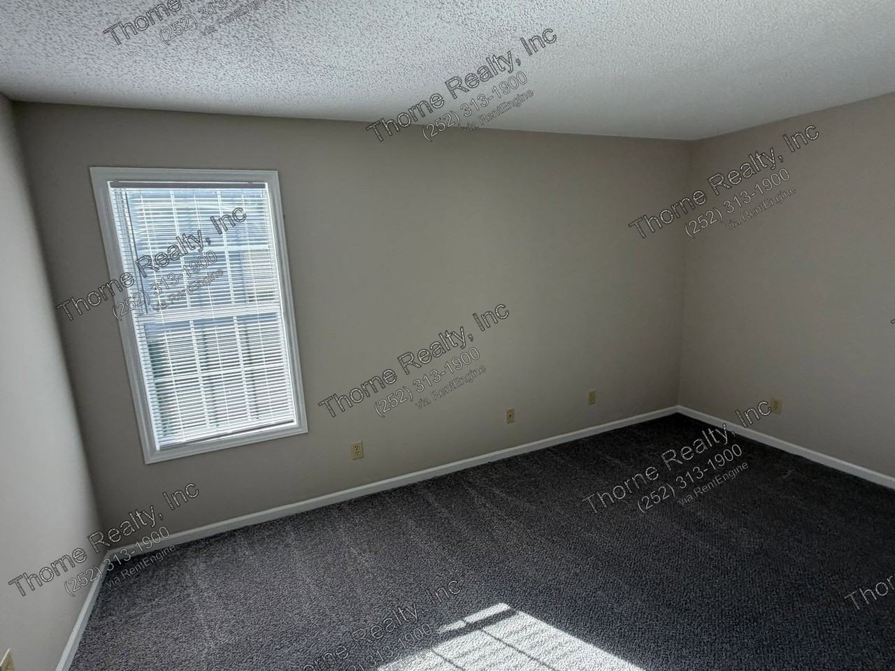 104 Sebastian Way - Photo 5 of 10