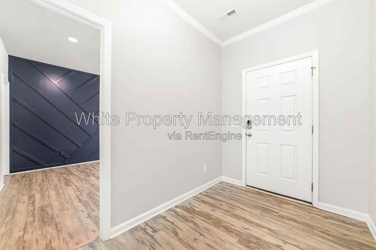 757 Garrett Green Way - Photo 2 of 42