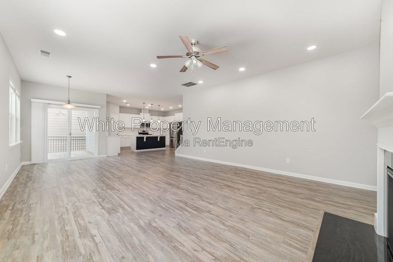 757 Garrett Green Way - Photo 7 of 42