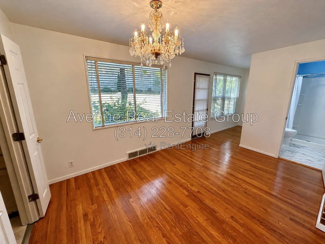10056 Briarwood Dr - Photo 6 of 13