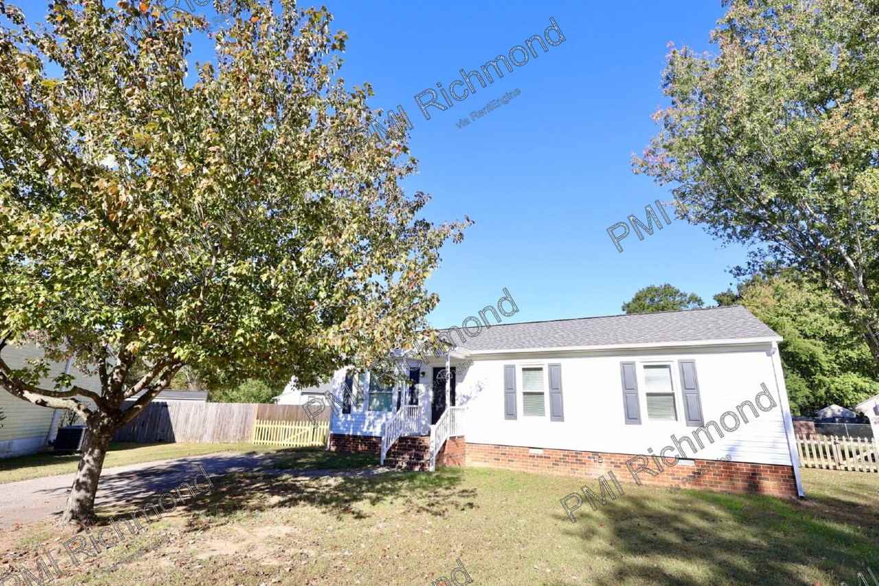 6004 Hunterstand Ln - Photo 2 of 31