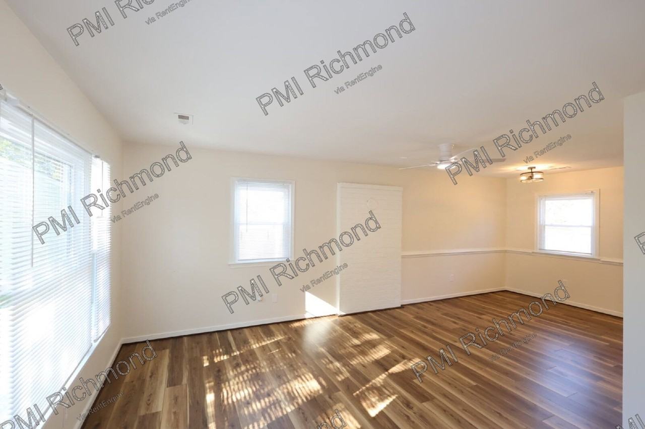 6004 Hunterstand Ln - Photo 4 of 31