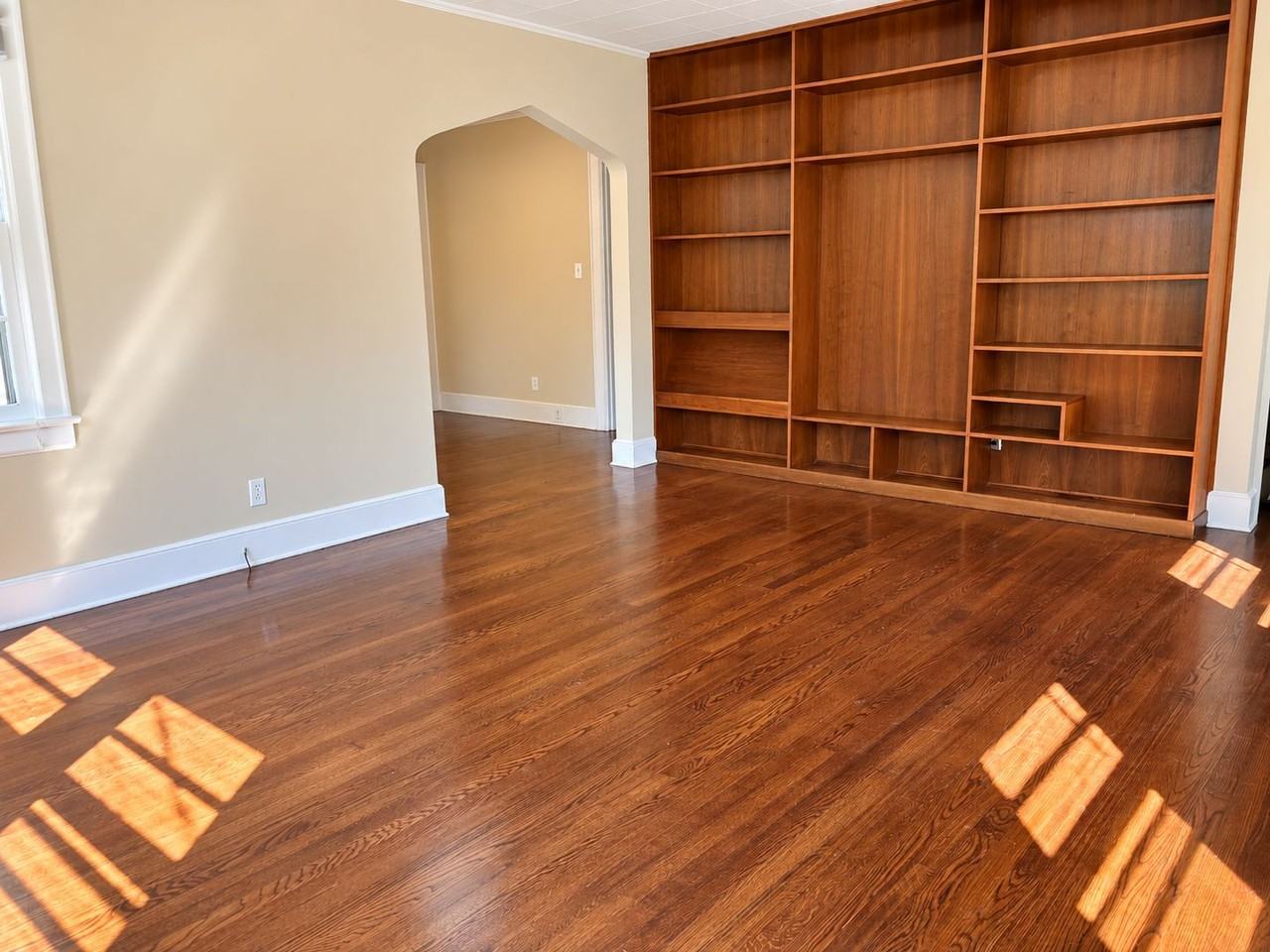 3719 Lamar Ave - Photo 3 of 11