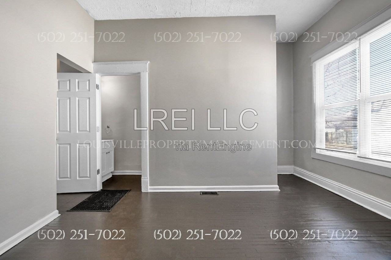 810 S 35th St - Photo 5 of 20