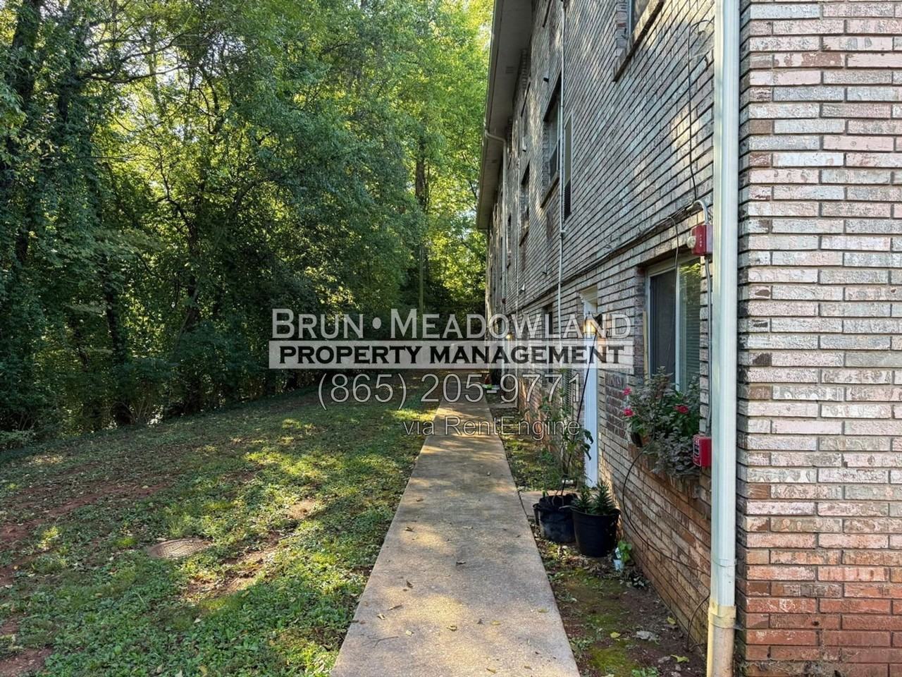 434 E Red Bud Rd - Photo 2 of 23