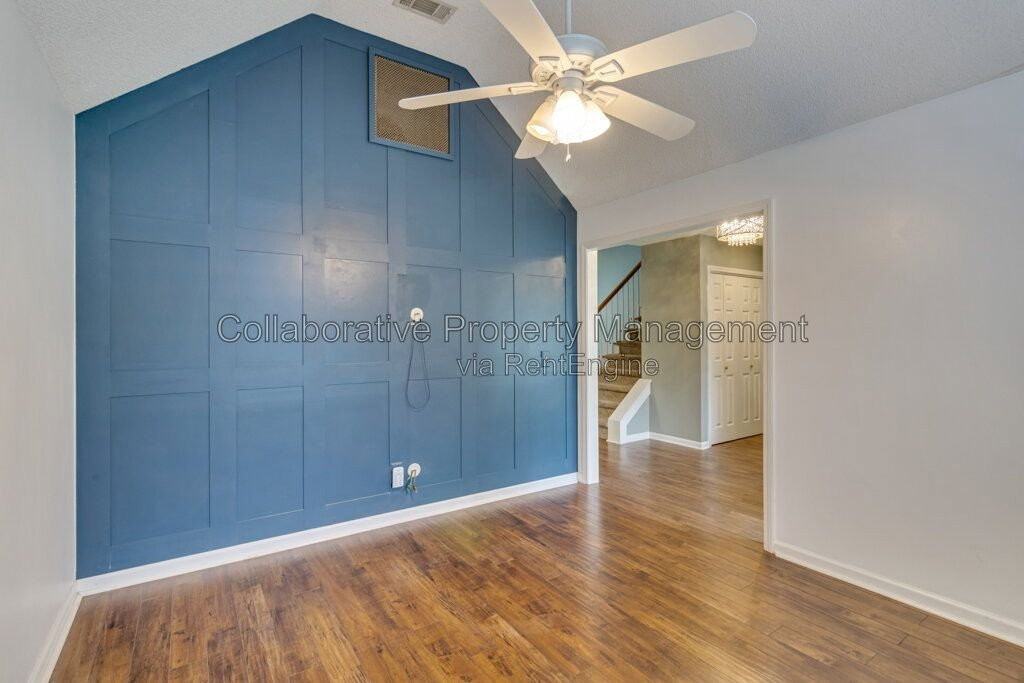 101 Barons Way - Photo 6 of 22