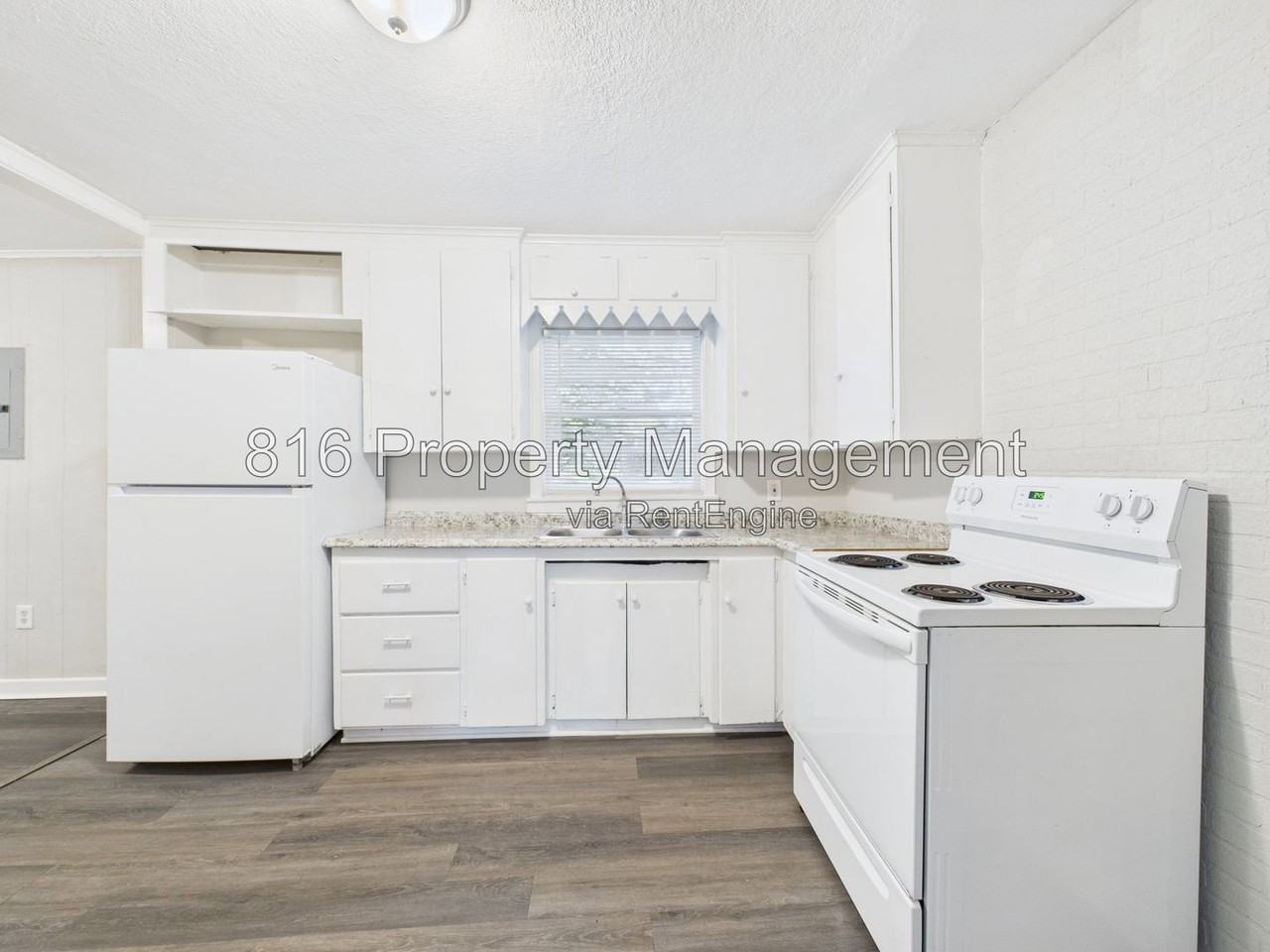 6709 Sterling Ave - Photo 6 of 22