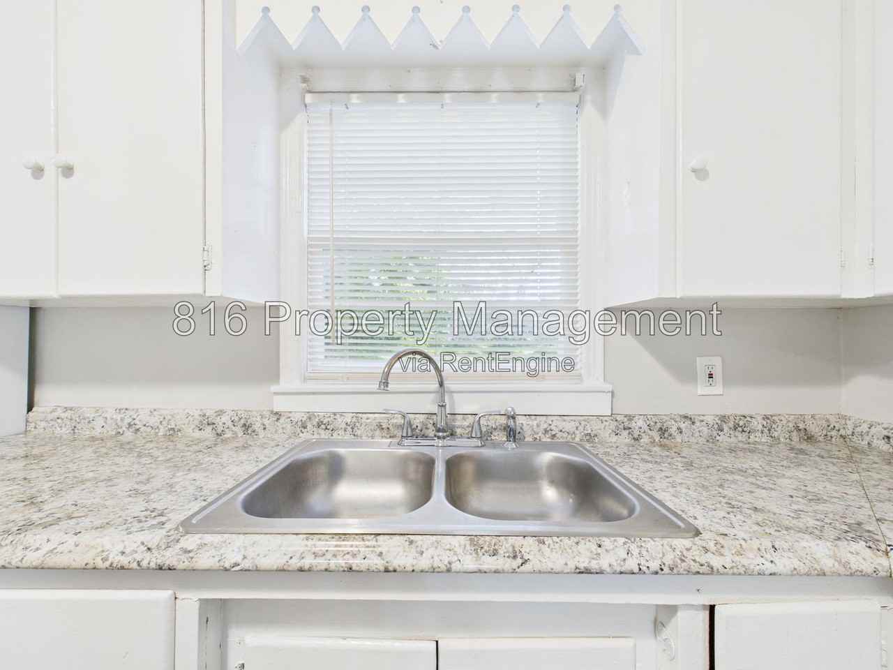 6709 Sterling Ave - Photo 7 of 22