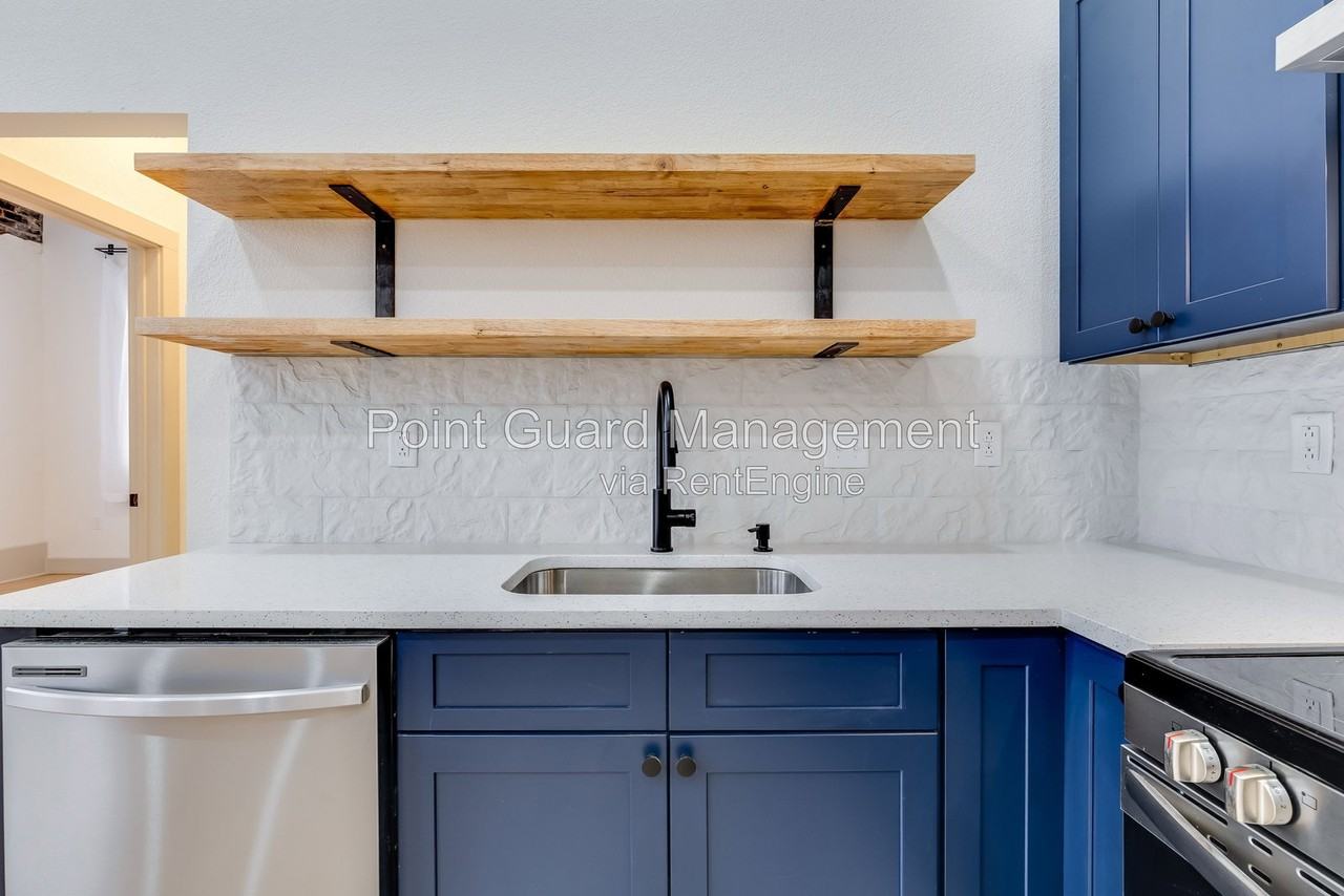 301 S Meridian Ave #204 - Photo 6 of 16