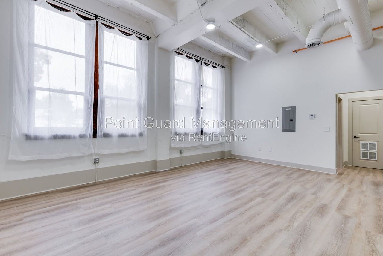 301 S Meridian Ave #103 - Photo 2 of 15
