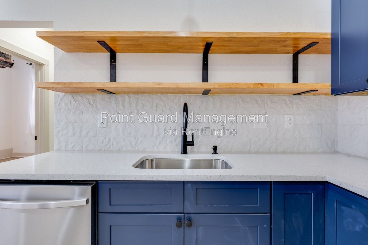 301 S Meridian Ave #103 - Photo 6 of 15