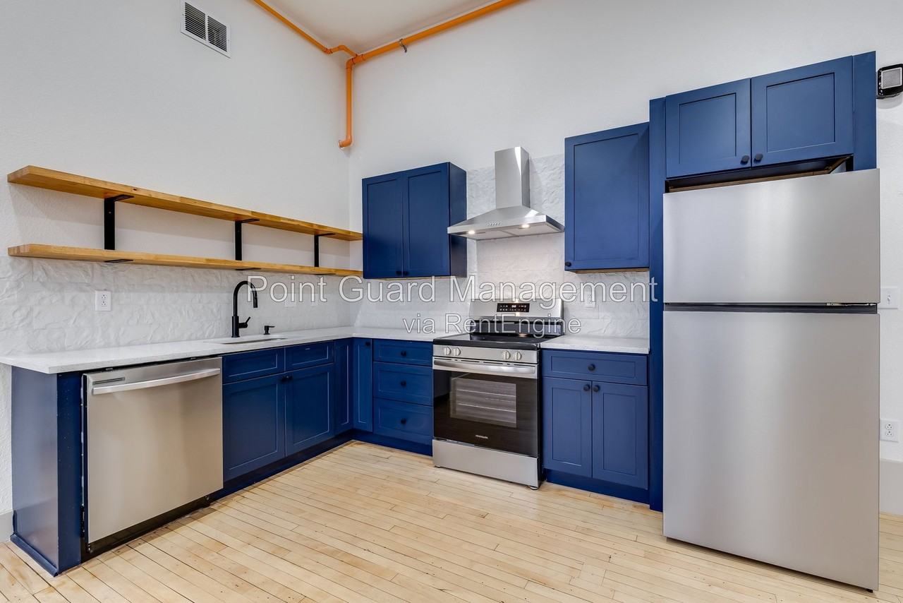 301 S Meridian Ave #208 - Photo 5 of 19