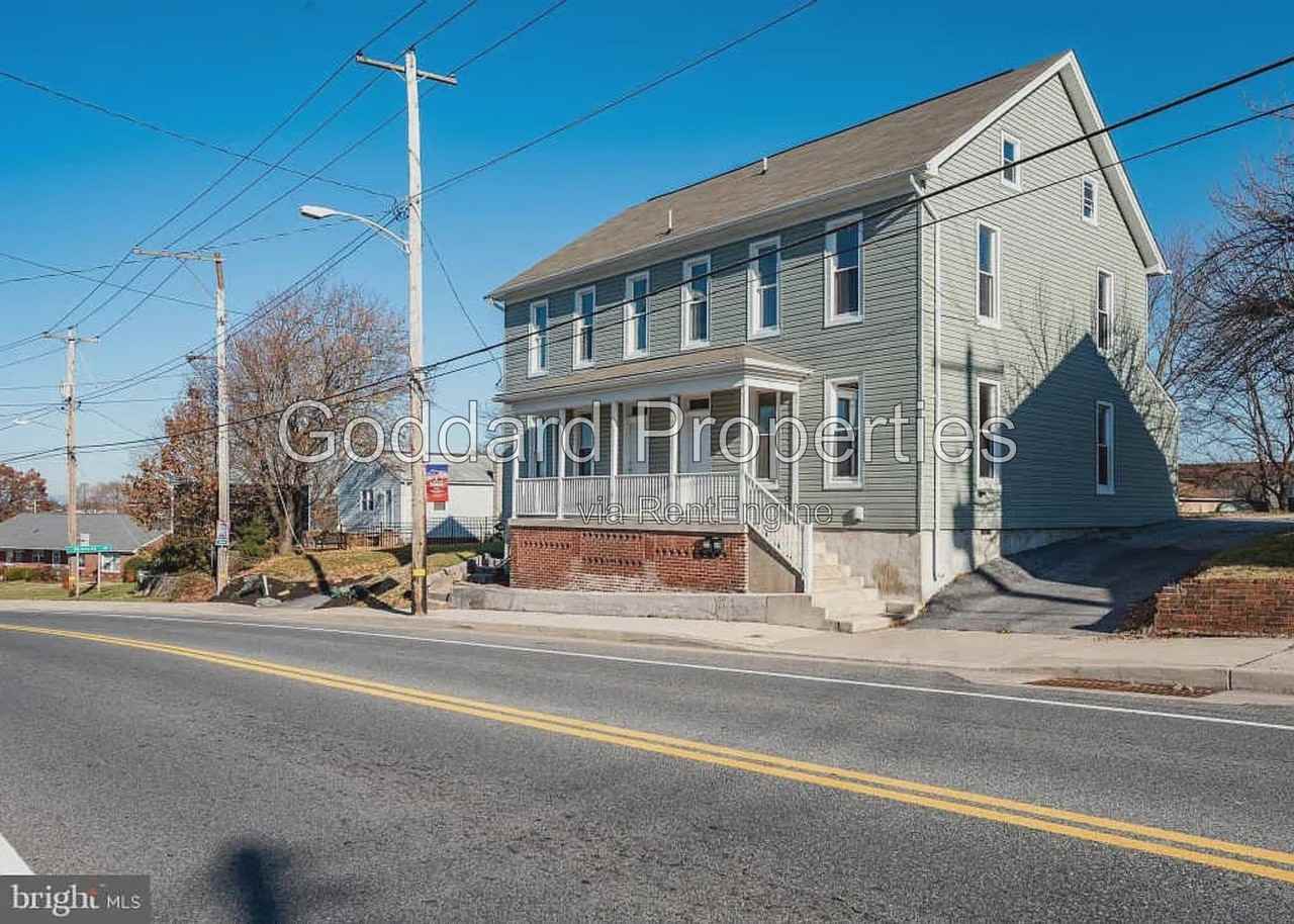 130 W Baltimore St - Photo 2 of 24