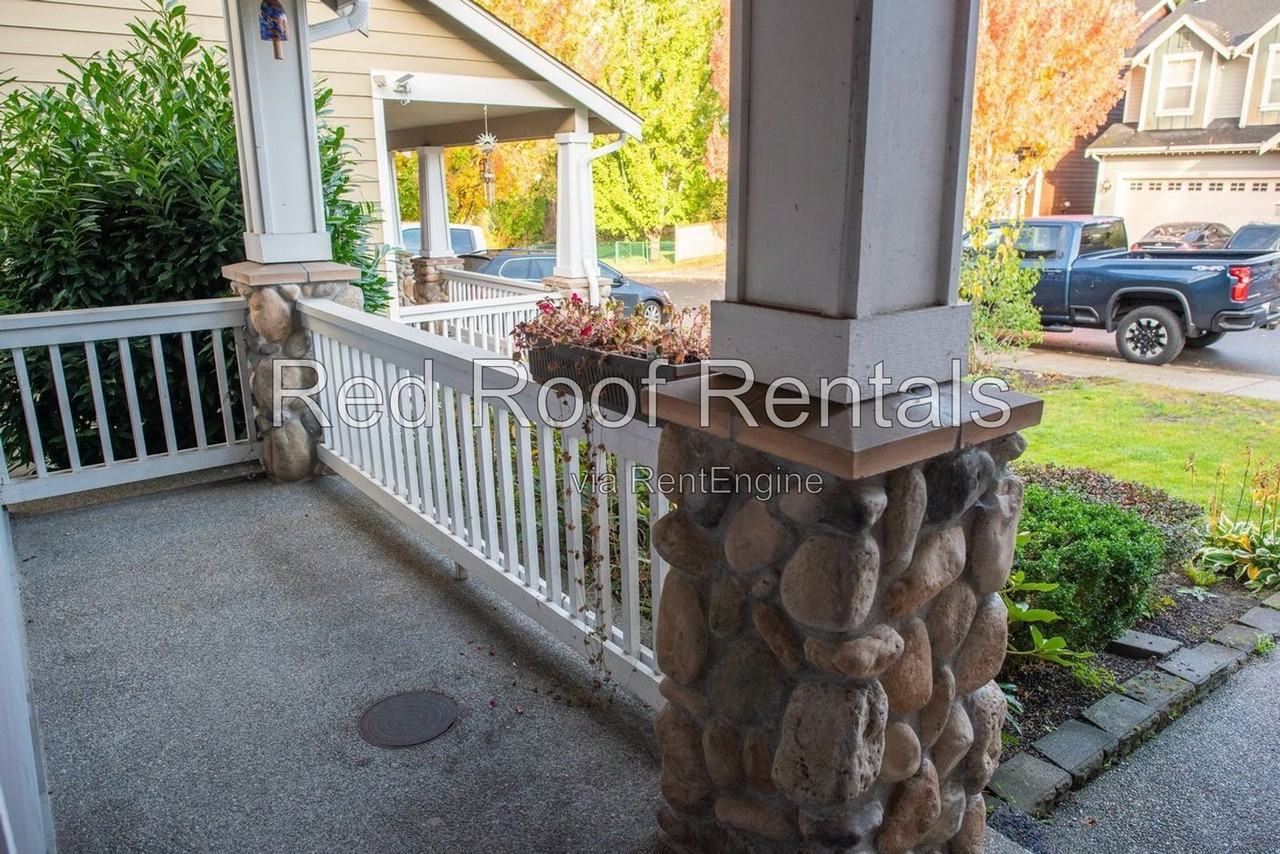 7224 199th Street Ct E - Photo 6 of 48