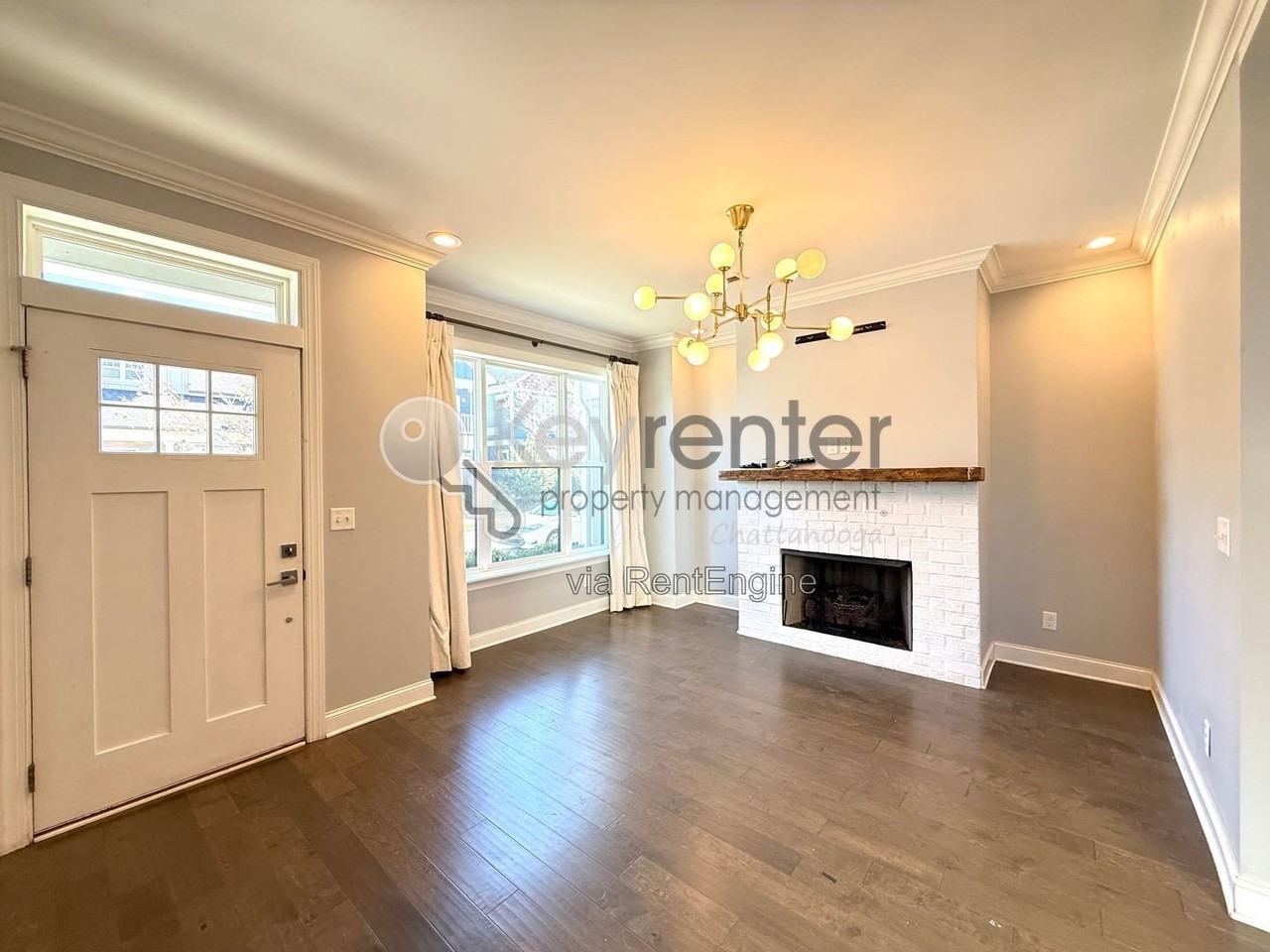 1425 Park Ave - Photo 2 of 27