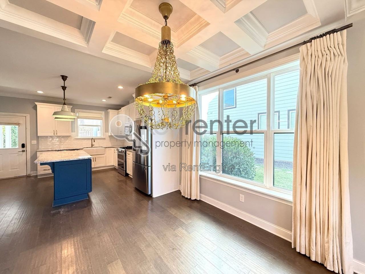 1425 Park Ave - Photo 3 of 27